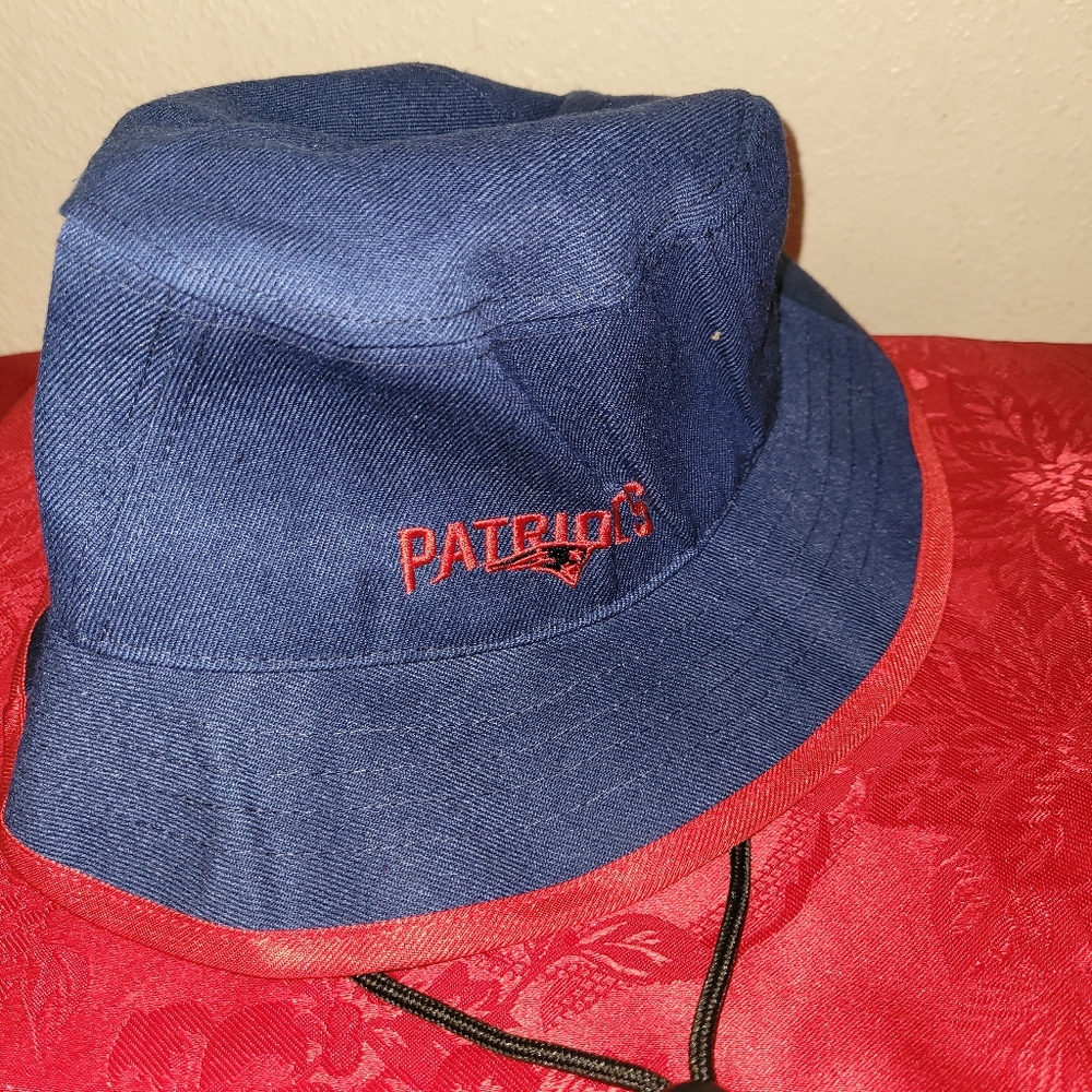 ❤️💙 New England Patriots Bucket hat - Picture 2 of 3